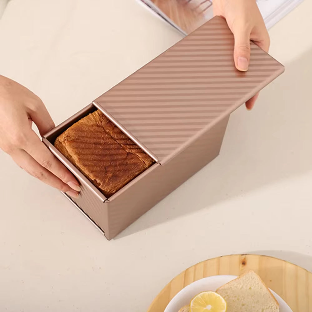 Non-Stick Pullman Loaf Pan with Lid