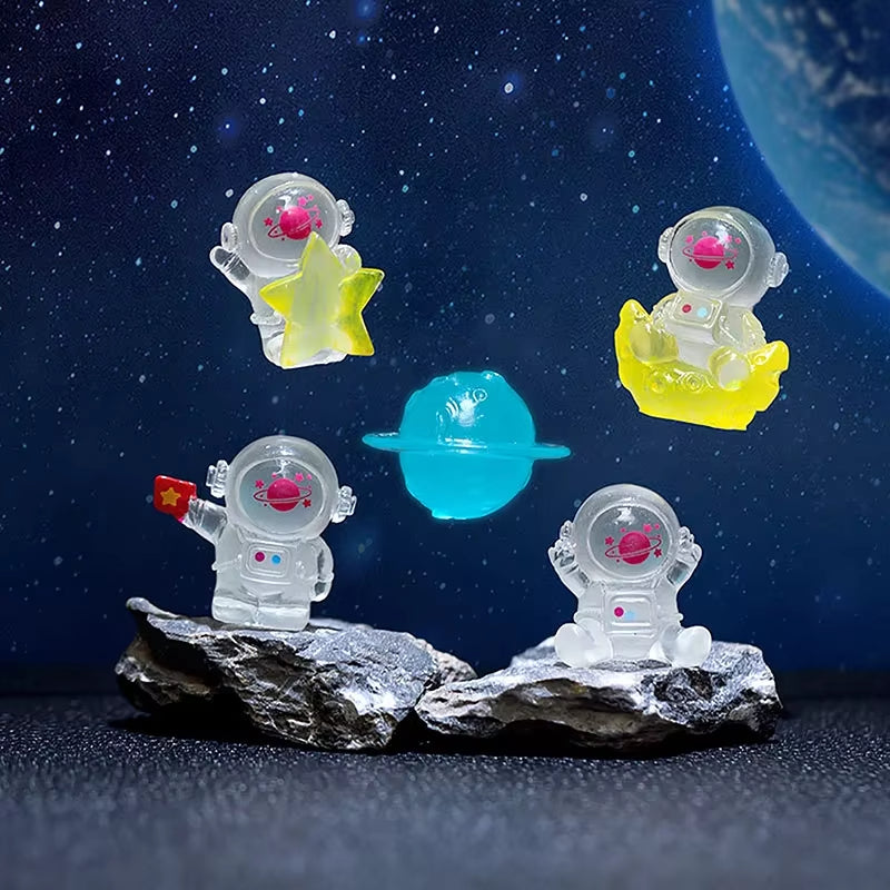 Mini Luminous Astronaut Ornament